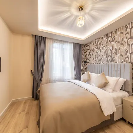 Apart-hotel Taksim No 44